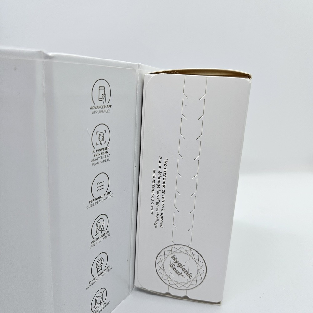 Hello Kitty x GESKE Skincare Bundle -‎ Thermo Facial Brush & Hydration Refresher - Picture 9 of 16